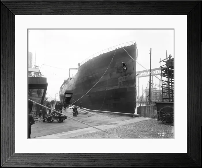 Framed Print : Harland & Wolff Collection - National Museums NI Framed Print : Harland & Wolff Collection - National Museums NI