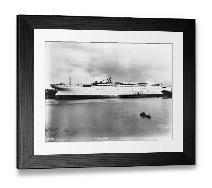 Framed Print : Harland & Wolff Collection - National Museums NI Framed Print : Harland & Wolff Collection - National Museums NI