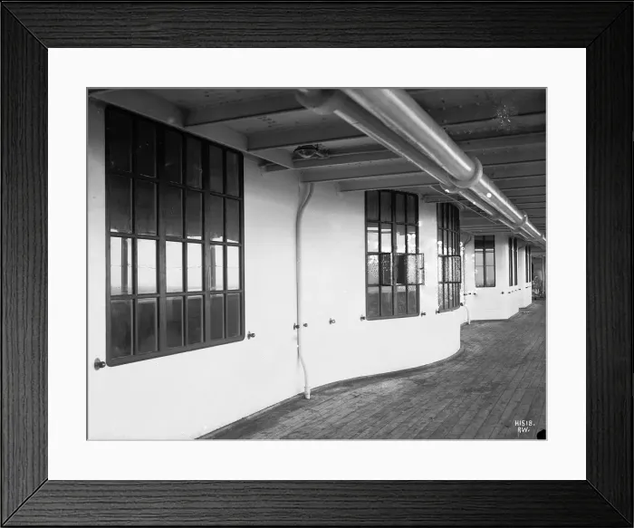 Framed Print : Harland & Wolff Collection - National Museums NI Framed Print : Harland & Wolff Collection - National Museums NI