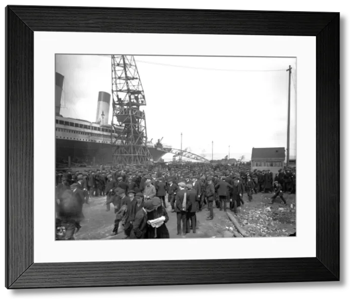 Framed Print : Harland & Wolff Collection - National Museums NI Framed Print : Harland & Wolff Collection - National Museums NI