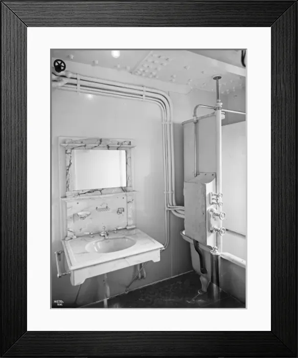Framed Print : Harland & Wolff Collection - National Museums NI Framed Print : Harland & Wolff Collection - National Museums NI