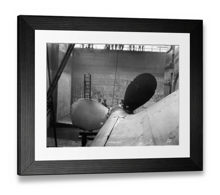 Framed Print : Harland & Wolff Collection - National Museums NI Framed Print : Harland & Wolff Collection - National Museums NI