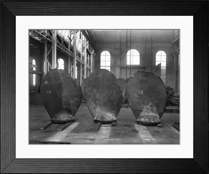 Framed Print : Harland & Wolff Collection - National Museums NI Framed Print : Harland & Wolff Collection - National Museums NI