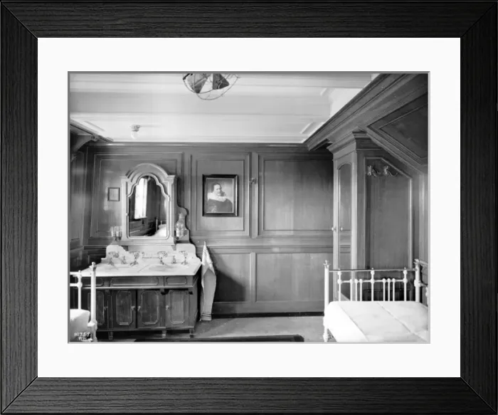 Framed Print : Harland & Wolff Collection - National Museums NI Framed Print : Harland & Wolff Collection - National Museums NI