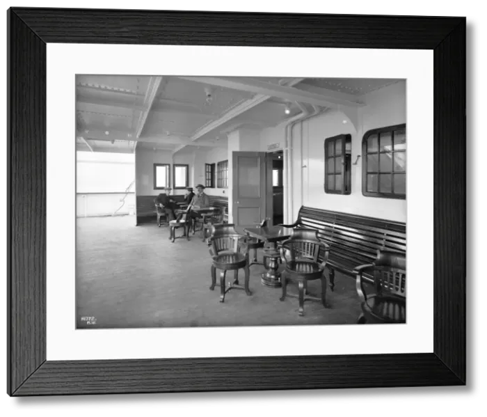 Framed Print : Harland & Wolff Collection - National Museums NI Framed Print : Harland & Wolff Collection - National Museums NI