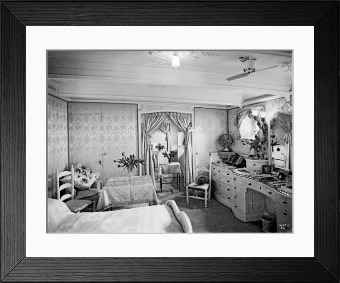 Framed Print : Harland & Wolff Collection - National Museums NI Framed Print : Harland & Wolff Collection - National Museums NI