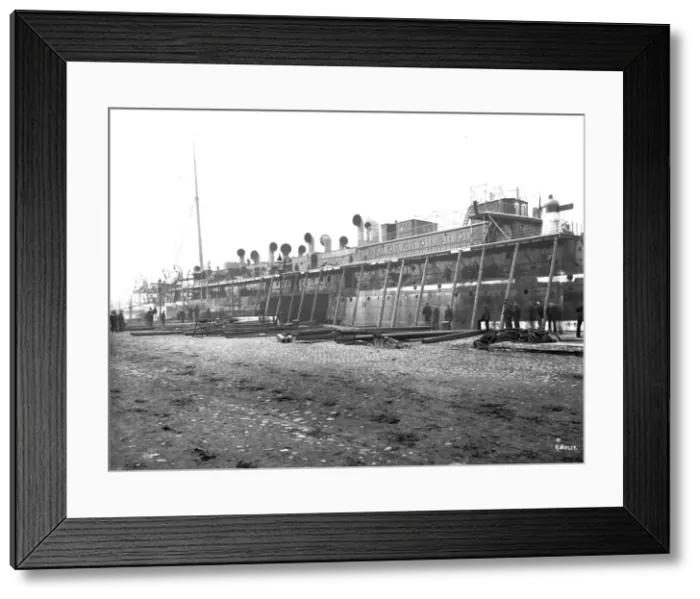 Framed Print : Harland & Wolff Collection - National Museums NI Framed Print : Harland & Wolff Collection - National Museums NI