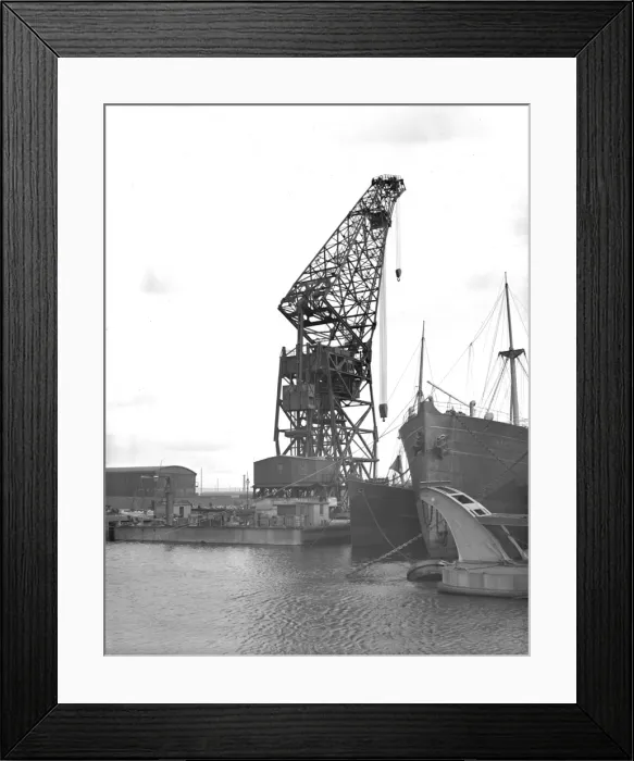 Framed Print : Harland & Wolff Collection - National Museums NI Framed Print : Harland & Wolff Collection - National Museums NI