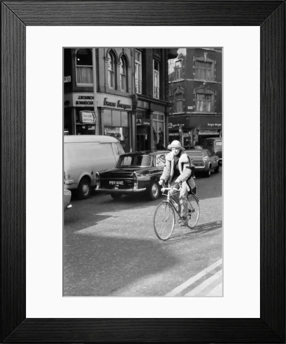 Framed Print : Soho, London - Wardour Street W1 Framed Print : Soho, London - Wardour Street W1