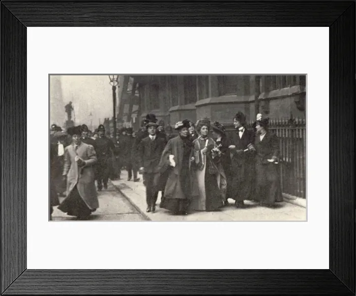 Framed Print : Suffragette Emmeline Pankhurst Framed Print : Suffragette Emmeline Pankhurst
