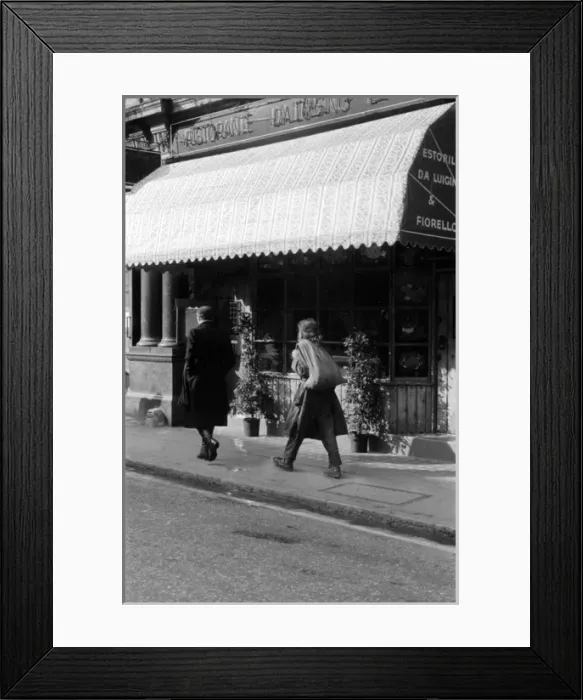Framed Print : Soho, London - Denman Street W1 Framed Print : Soho, London - Denman Street W1