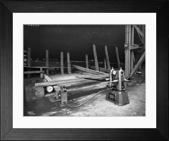 Framed Print : Harland & Wolff Collection - National Museums NI Framed Print : Harland & Wolff Collection - National Museums NI