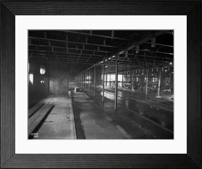 Framed Print : Harland & Wolff Collection - National Museums NI Framed Print : Harland & Wolff Collection - National Museums NI