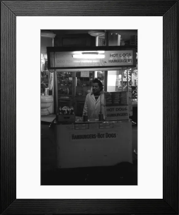 Framed Print : Soho, London - street vendor Framed Print : Soho, London - street vendor