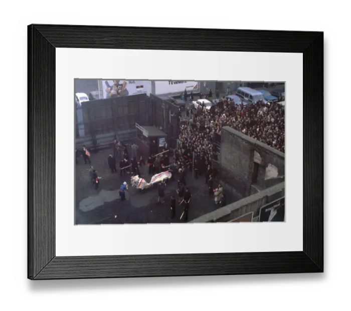 Framed Print : Chinese New Year - Chinatown - Soho, London Framed Print : Chinese New Year - Chinatown - Soho, London