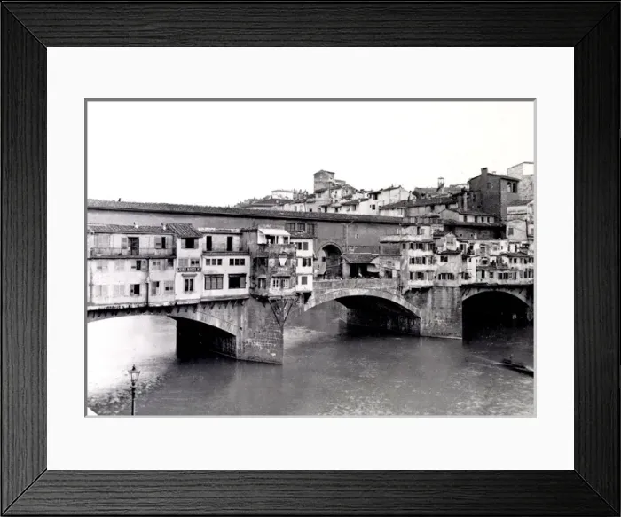 Framed Print : Ponte Vecchio, Florence, Italy Framed Print : Ponte Vecchio, Florence, Italy