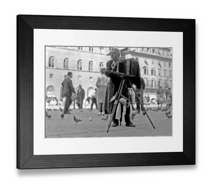 Framed Print : Photographer in Florence, Italy Framed Print : Photographer in Florence, Italy