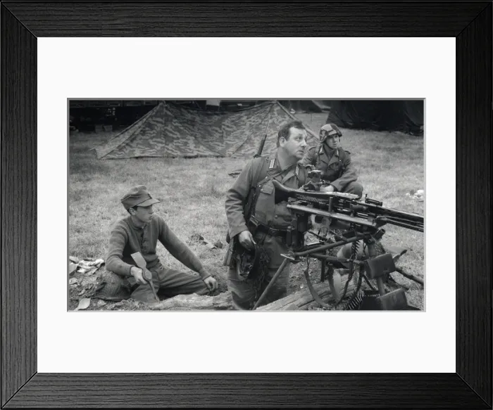 Framed Print : WW2 military re-enactment, Hampshire, England Framed Print : WW2 military re-enactment, Hampshire, England
