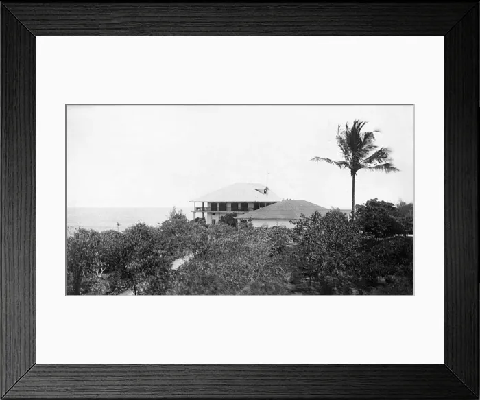 Framed Print : SMOs house, Mombasa, Kenya, East Africa Framed Print : SMOs house, Mombasa, Kenya, East Africa