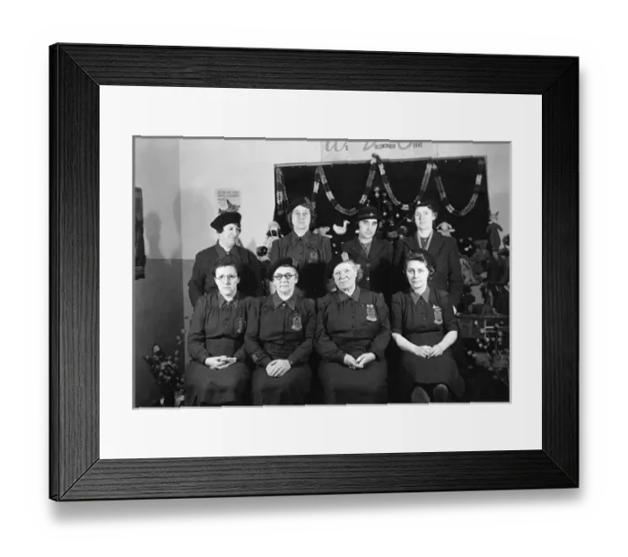 Framed Print : WRVS, Middlesex branch, WW2 Framed Print : WRVS, Middlesex branch, WW2