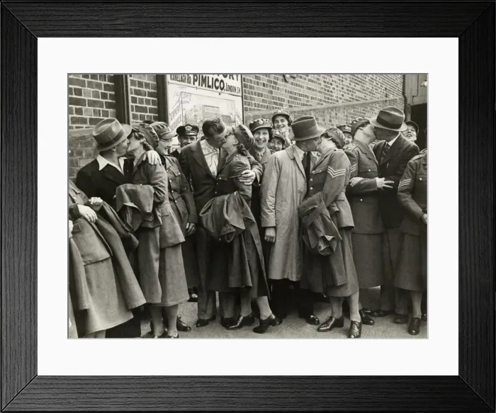 Framed Print : We were off to Croydon station Framed Print : We were off to Croydon station