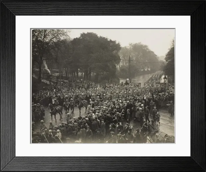 Framed Print : 2nd Bn en route from the docks during the General Strike Framed Print : 2nd Bn en route from the docks during the General Strike