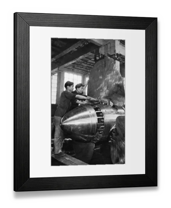 Framed Print : Communist China - shipbuilding yard workers Framed Print : Communist China - shipbuilding yard workers