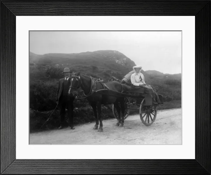 Framed Print : Horse and cart, County Donegal, north-west Ireland Framed Print : Horse and cart, County Donegal, north-west Ireland