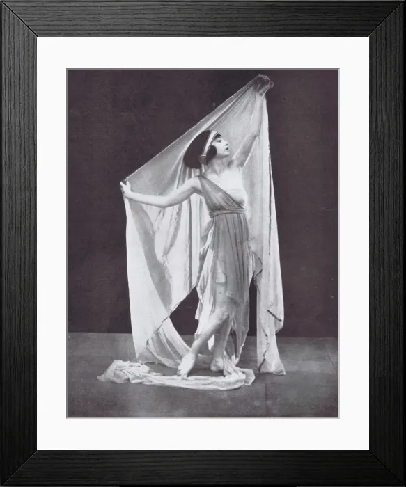 Framed Print : Portrait of classical dancer Margaret Loomis Framed Print : Portrait of classical dancer Margaret Loomis