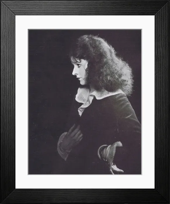Framed Print : Portrait of Carol Dempster, Griffith film star, Hollywood, 1 Framed Print : Portrait of Carol Dempster, Griffith film star, Hollywood, 1