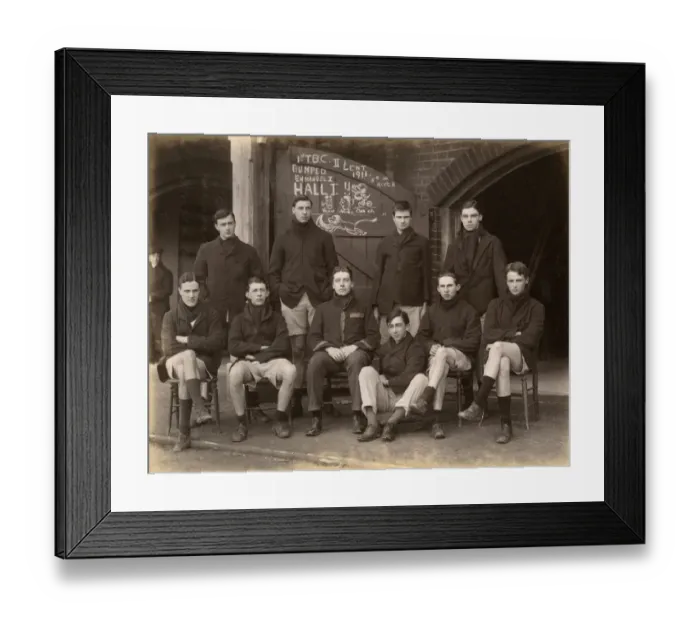 Framed Print : Cambridge rowing crew, 1911 Framed Print : Cambridge rowing crew, 1911