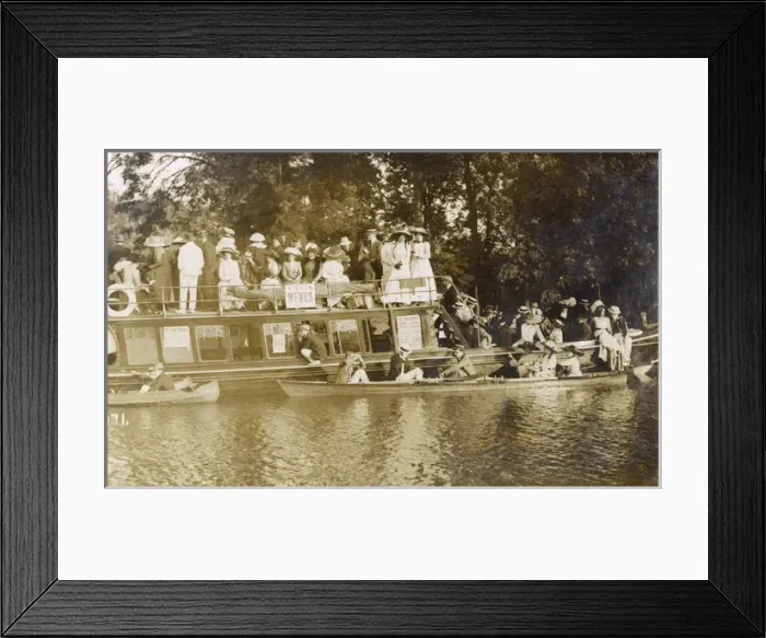 Framed Print : Pleasure boat on the River Cam Framed Print : Pleasure boat on the River Cam