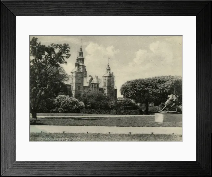 Framed Print : Denmark - Copenhagen - Rosenborg Castle Framed Print : Denmark - Copenhagen - Rosenborg Castle