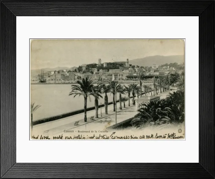 Framed Print : Cannes, France - Boulevard de la Croisette Framed Print : Cannes, France - Boulevard de la Croisette