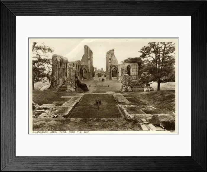 Framed Print : Glastonbury, Somerset - Abbey Ruins from the East Framed Print : Glastonbury, Somerset - Abbey Ruins from the East