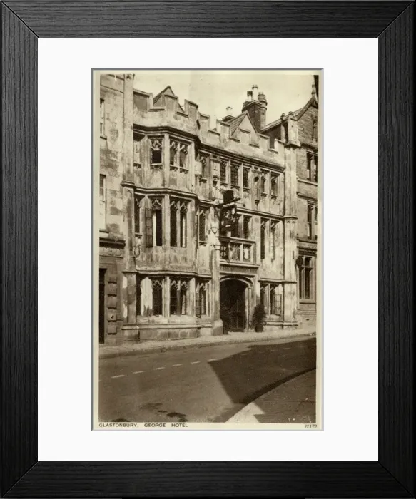 Framed Print : Glastonbury, Somerset - The George Hotel Framed Print : Glastonbury, Somerset - The George Hotel