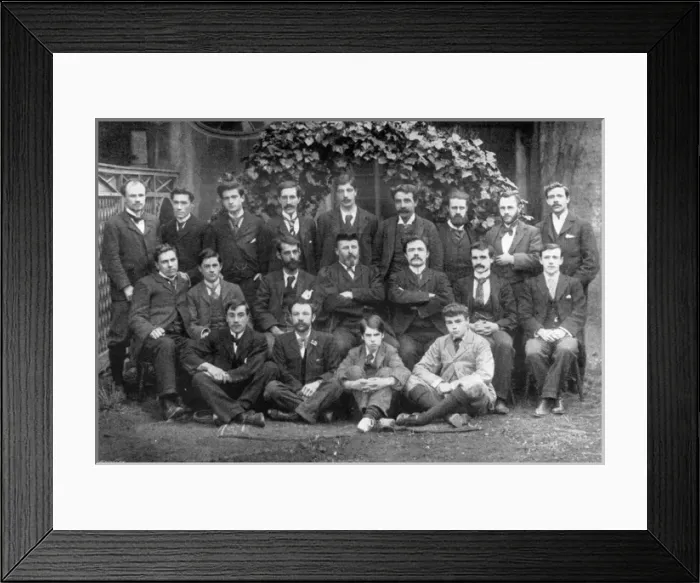 Framed Print : Warden and students of Ruskin Hall, Oxford Framed Print : Warden and students of Ruskin Hall, Oxford