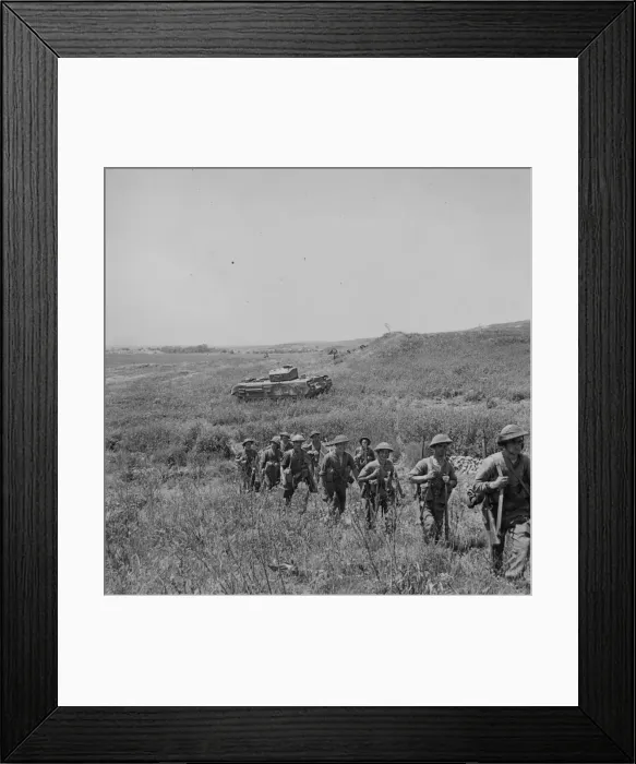 Framed Print : First Army attack on Longstop Hill, April 1943 Framed Print : First Army attack on Longstop Hill, April 1943