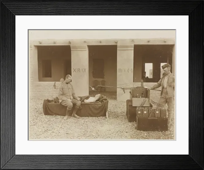 Framed Print : Use of X-ray equipment Framed Print : Use of X-ray equipment