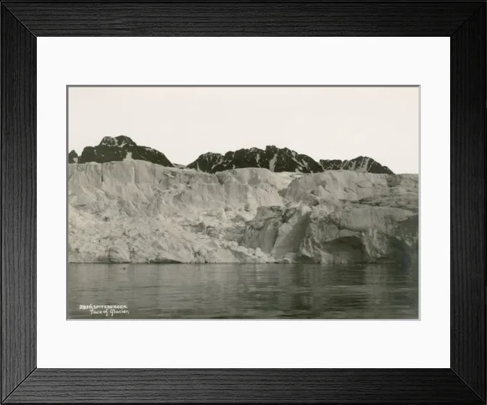 Framed Print : Face of glacier from Spitsbergen (Spitzbergen) Framed Print : Face of glacier from Spitsbergen (Spitzbergen)