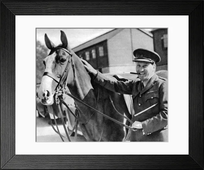 Framed Print : Lord Carnarvon, 1940 Framed Print : Lord Carnarvon, 1940