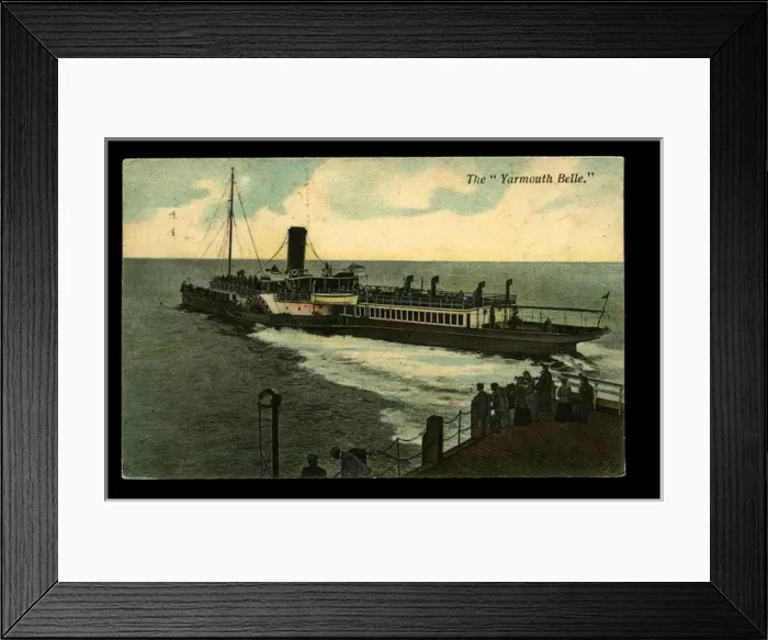 Framed Print : Paddle steamer Yarmouth Belle Framed Print : Paddle steamer Yarmouth Belle