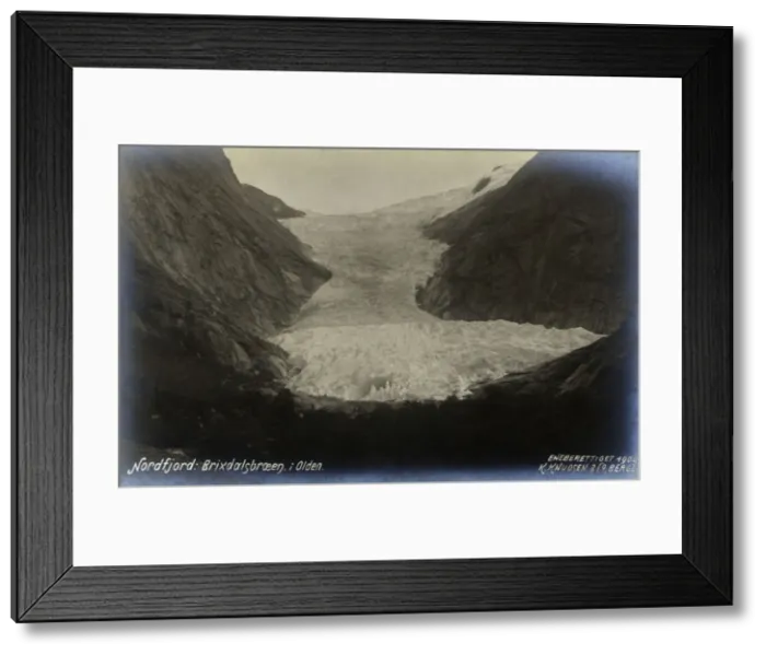 Framed Print : The Briksdal glacier, Sogn og Fjordane county, Norway Framed Print : The Briksdal glacier, Sogn og Fjordane county, Norway