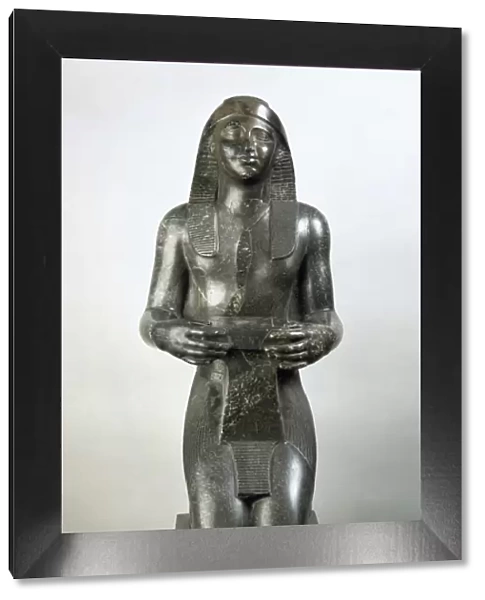 Statue of pharaoh Nectanebo I