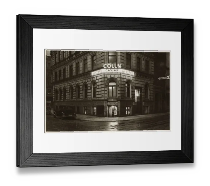 Framed Print : Oyster and Cavier Bar / Restaurant in Hamburg, Germany Framed Print : Oyster and Cavier Bar / Restaurant in Hamburg, Germany