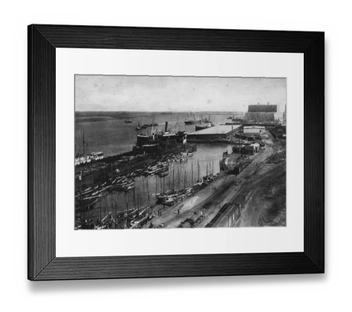 Framed Print : Harbour and Bay, Galveston, Texas, USA Framed Print : Harbour and Bay, Galveston, Texas, USA