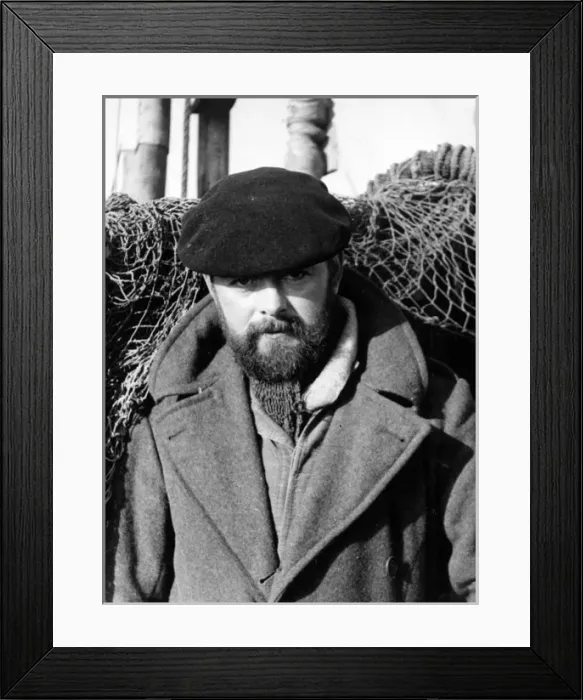 Framed Print : Fisherman at Hastings, Sussex Framed Print : Fisherman at Hastings, Sussex
