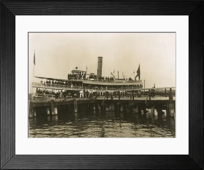 Framed Print : Excursion steamer Ursula, New York to Glen Island, USA Framed Print : Excursion steamer Ursula, New York to Glen Island, USA