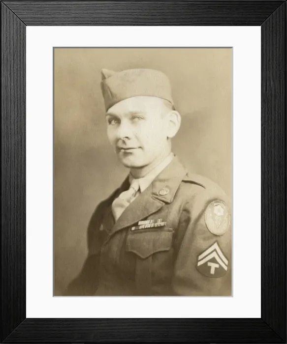 Framed Print : American soldier, Fort Lewis, Washington, USA Framed Print : American soldier, Fort Lewis, Washington, USA
