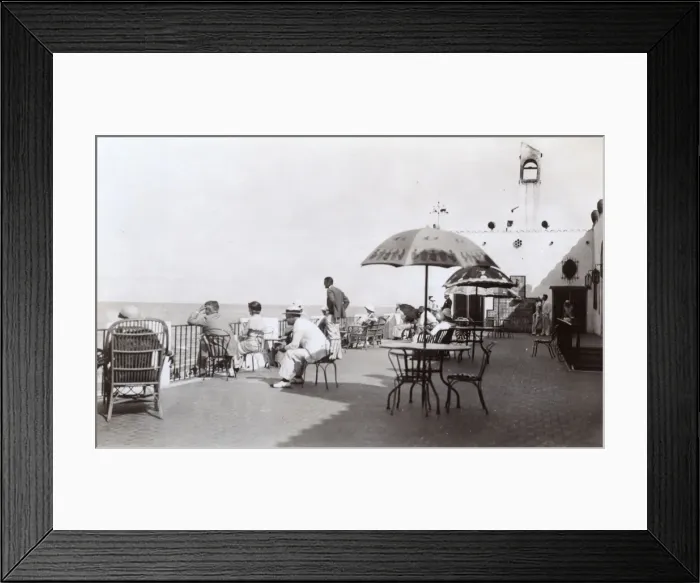 Framed Print : Hacienda style restaurant, Tijuana, Mexico / USA border Framed Print : Hacienda style restaurant, Tijuana, Mexico / USA border